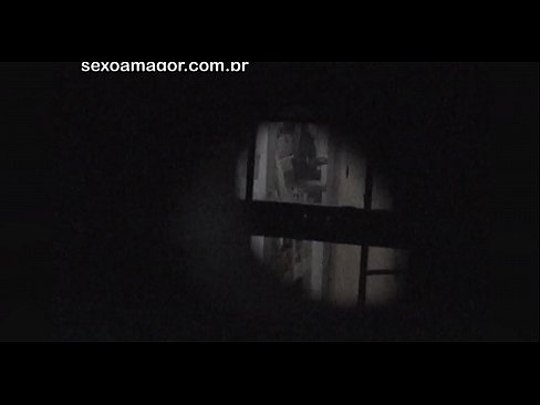 ❤️ Blondie wordt stiekem gefilmd door een voyeur uit de buurt, verstopt achter holle bakstenen ❌ Super porn at porn nl.risegame.top ﹏
