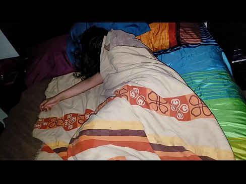 ❤️ Stiefzoon die zijn jonge stiefmoeder berispt terwijl ze slaapt. ❌ Super porn at porn nl.risegame.top ﹏